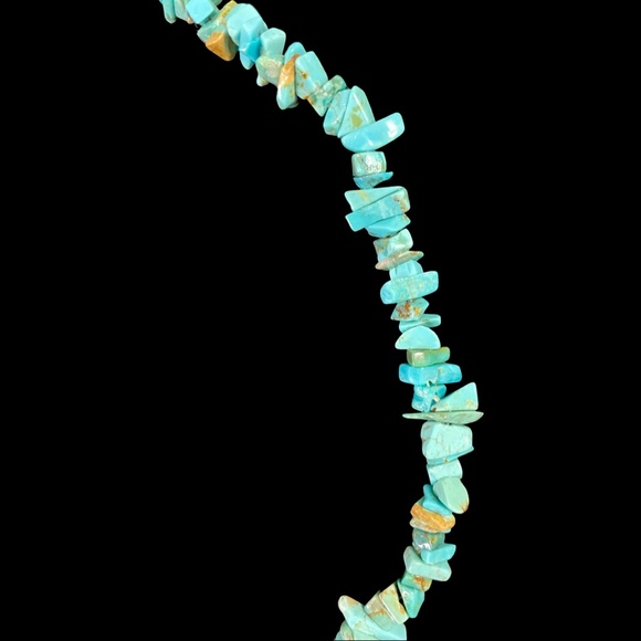 Turquoise Necklace with Sterling Silver Clasp - Picture 3 of 3